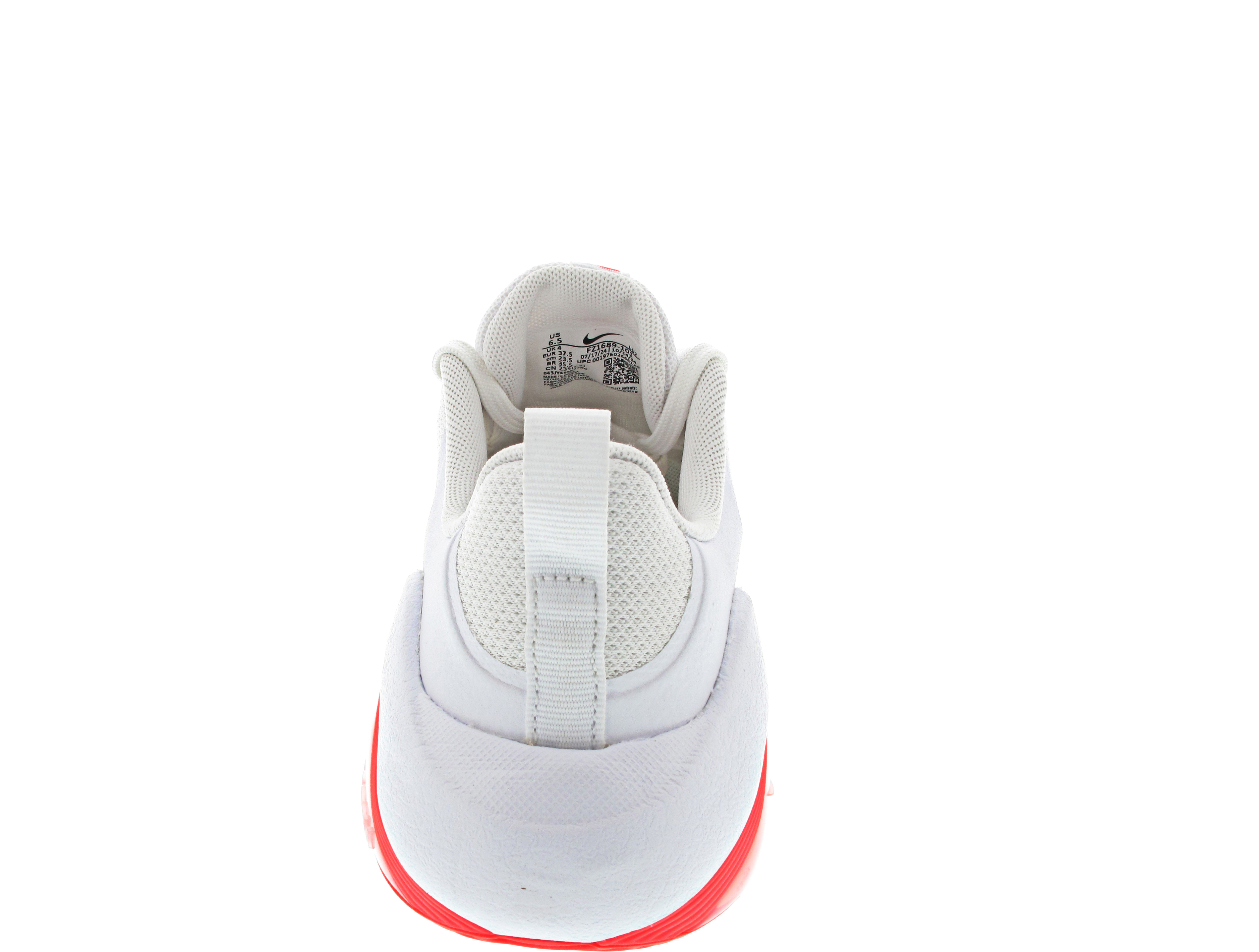 Nike Bella 7
