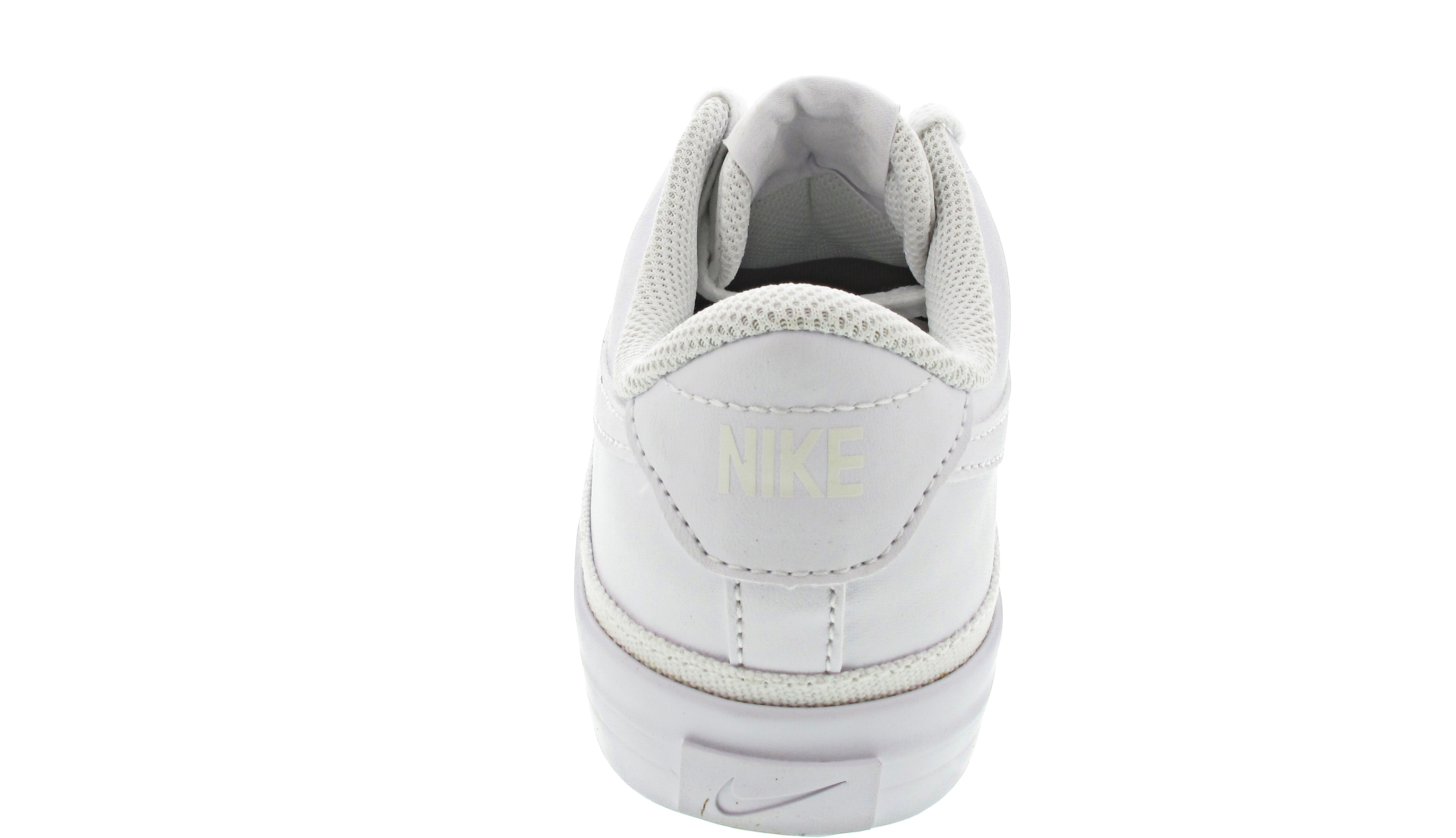 Nike Court Legacy