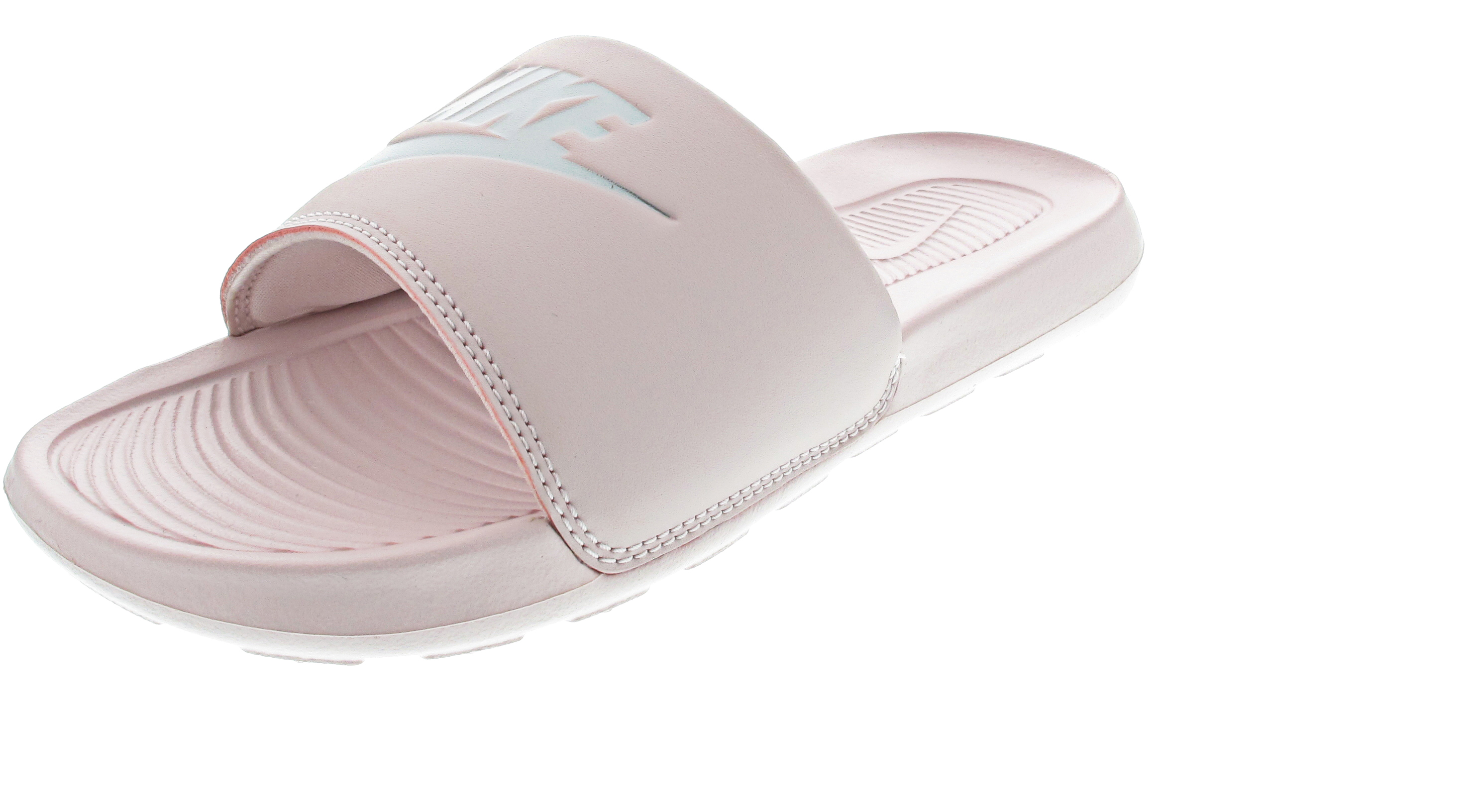 Nike Victori One