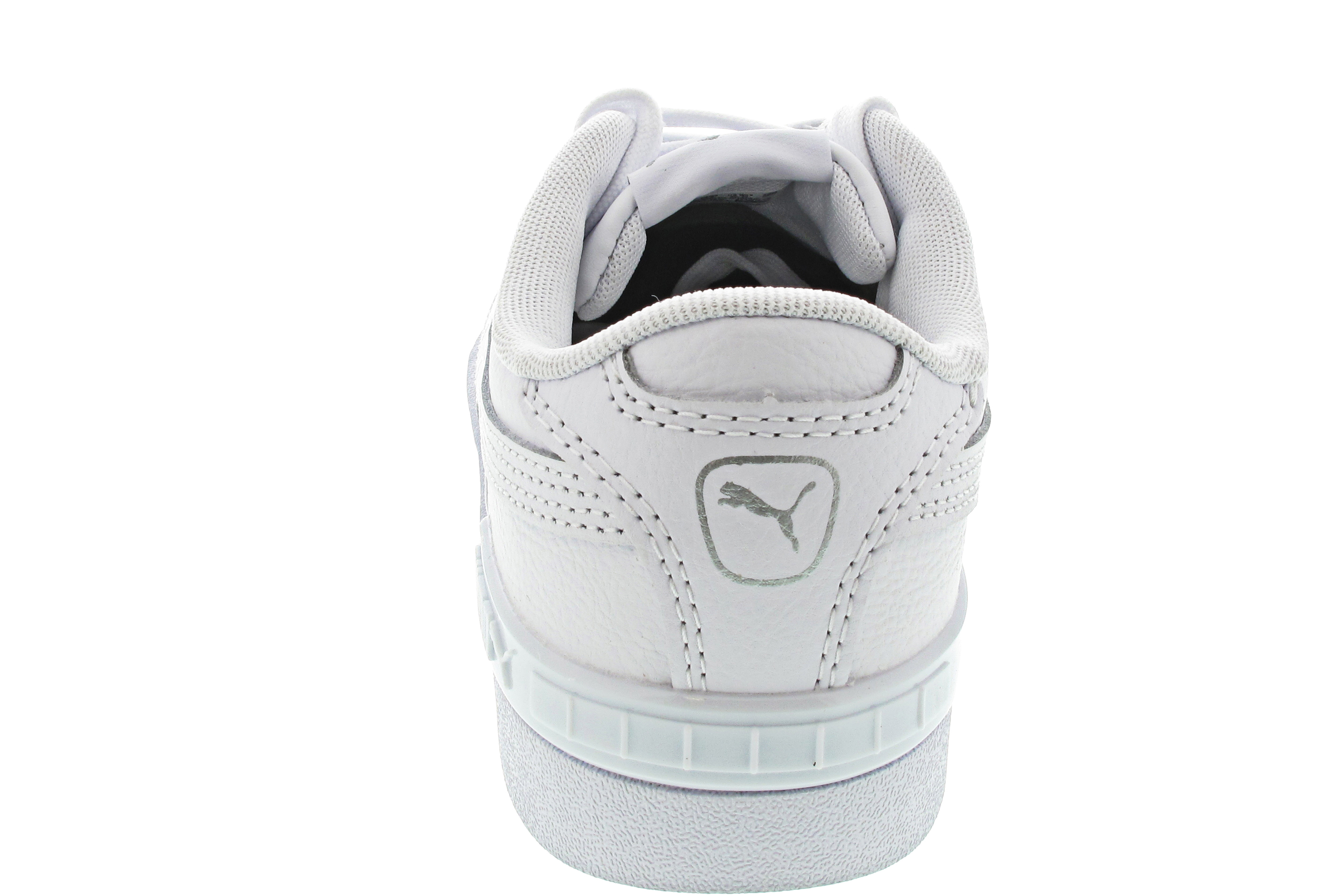Puma Jada