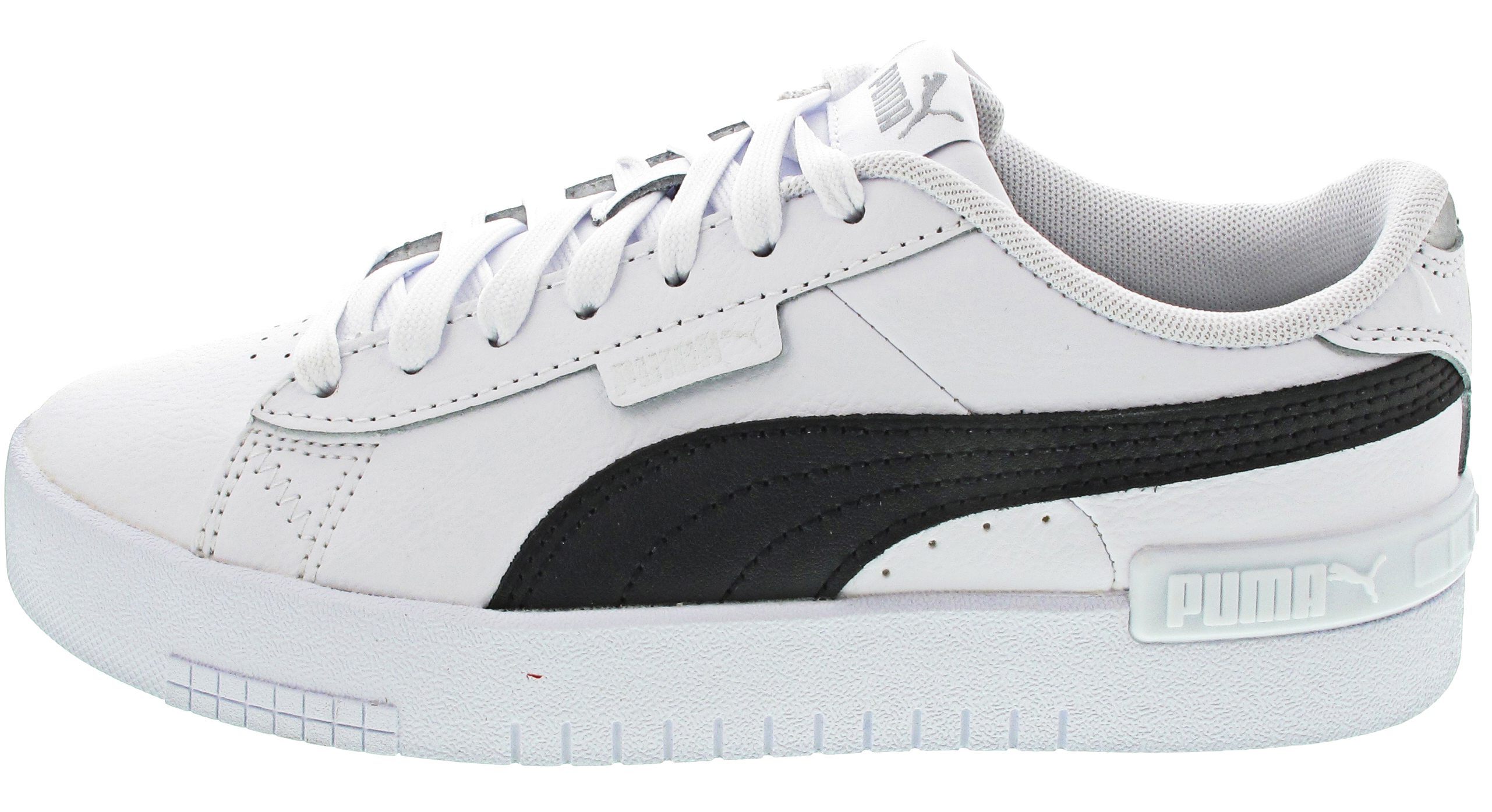 Puma Jada