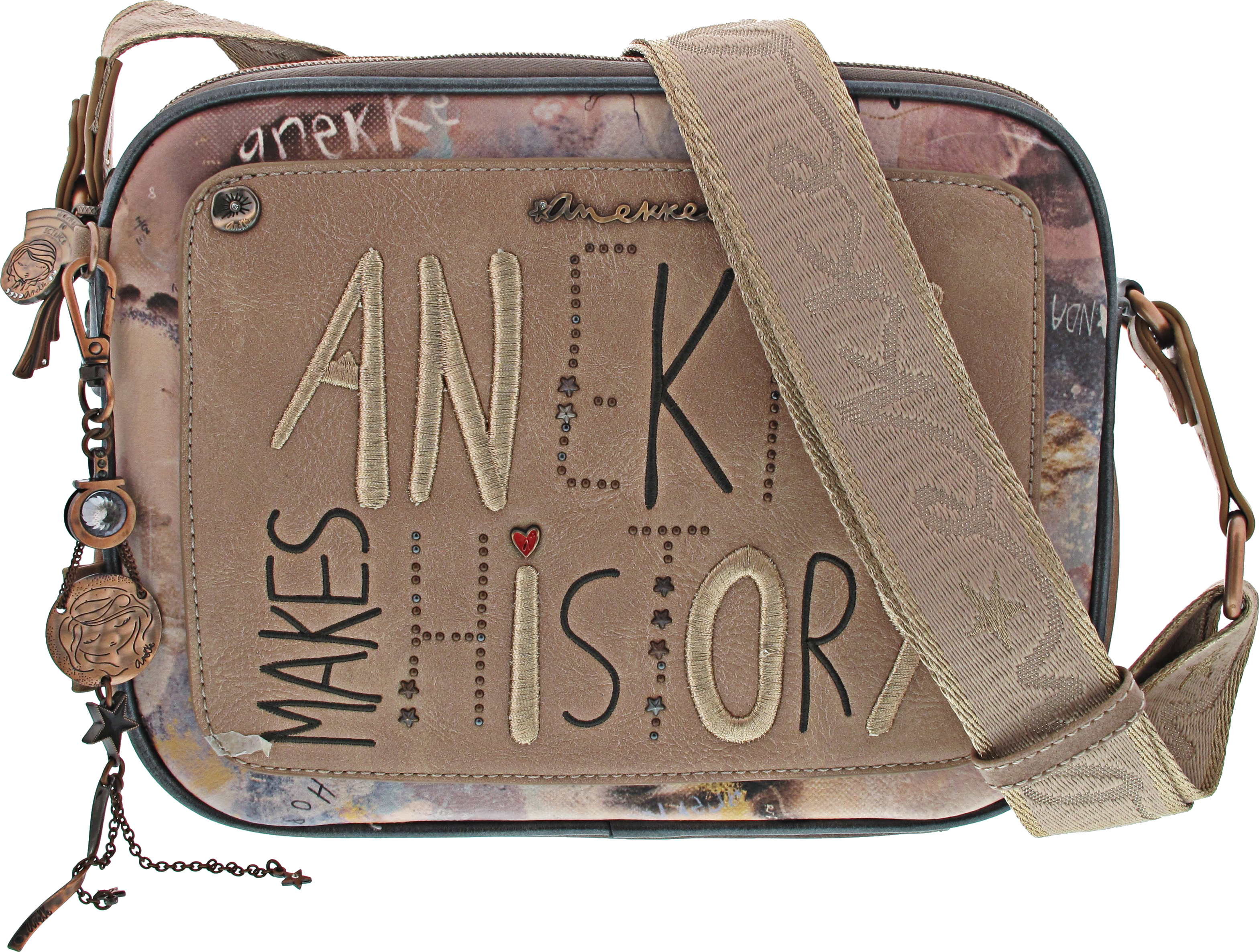 Anekke Hollywood