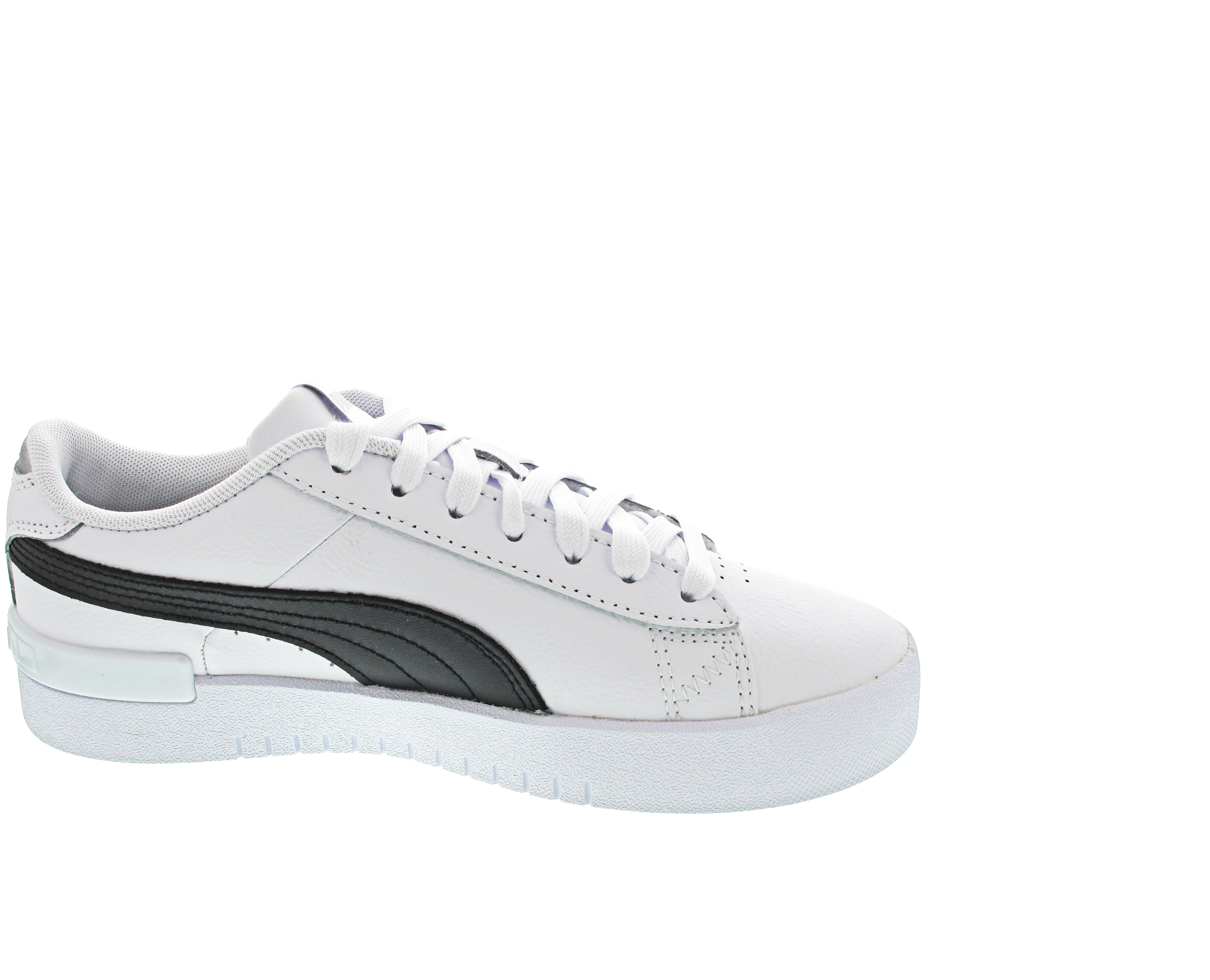 Puma Jada
