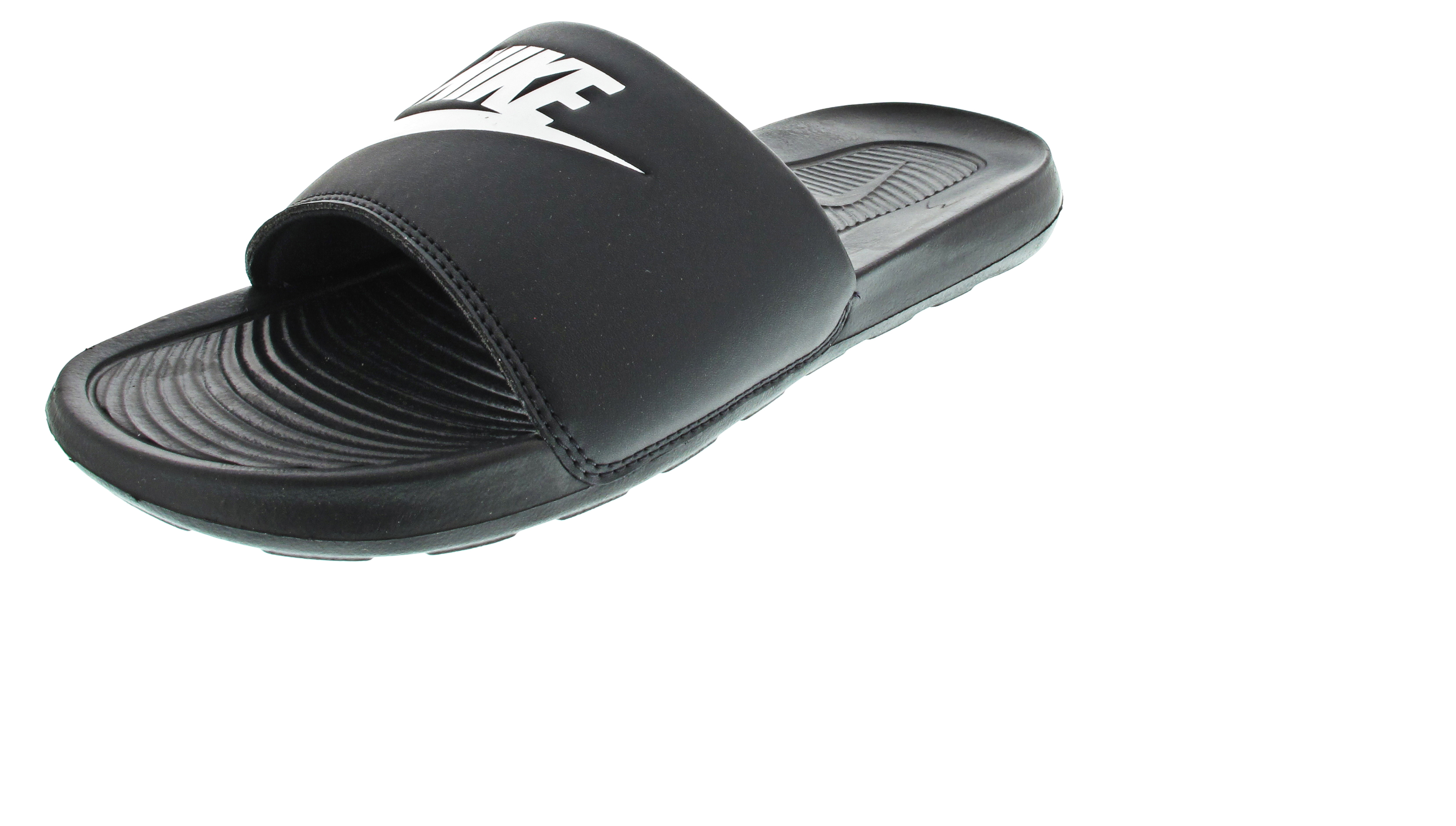 Nike Victori One