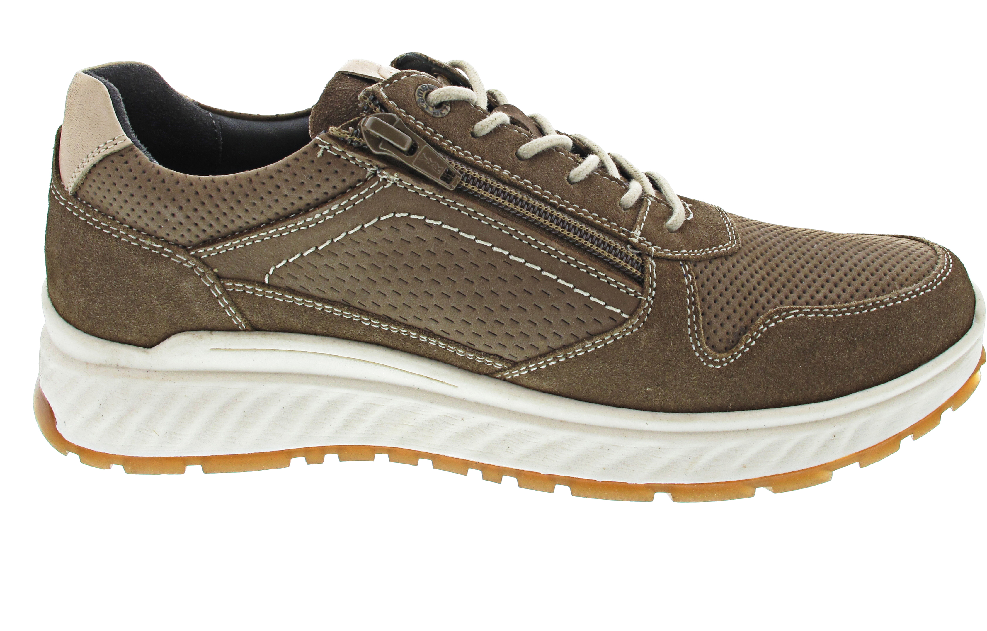 Camel Active