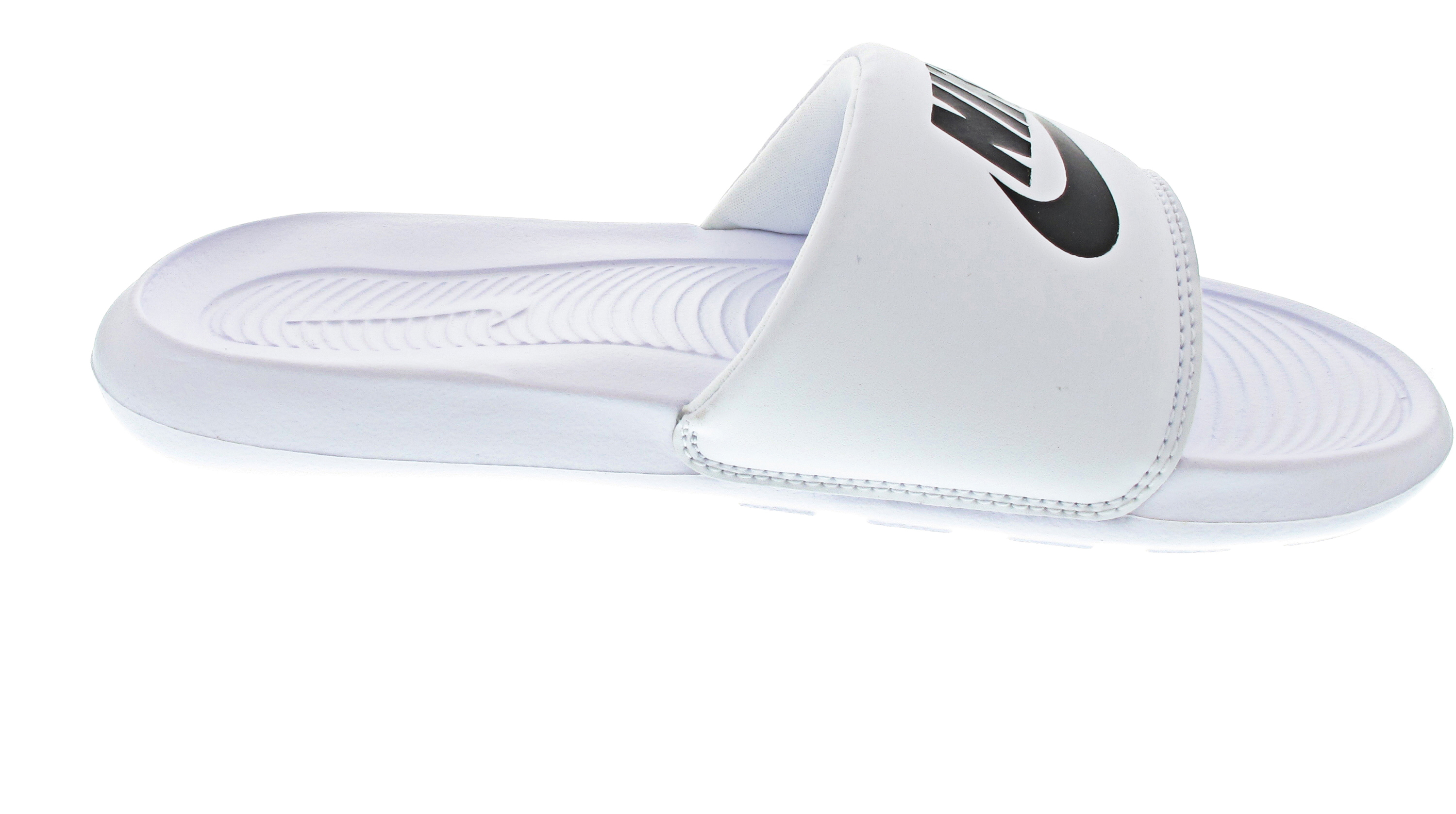 Nike Victori One