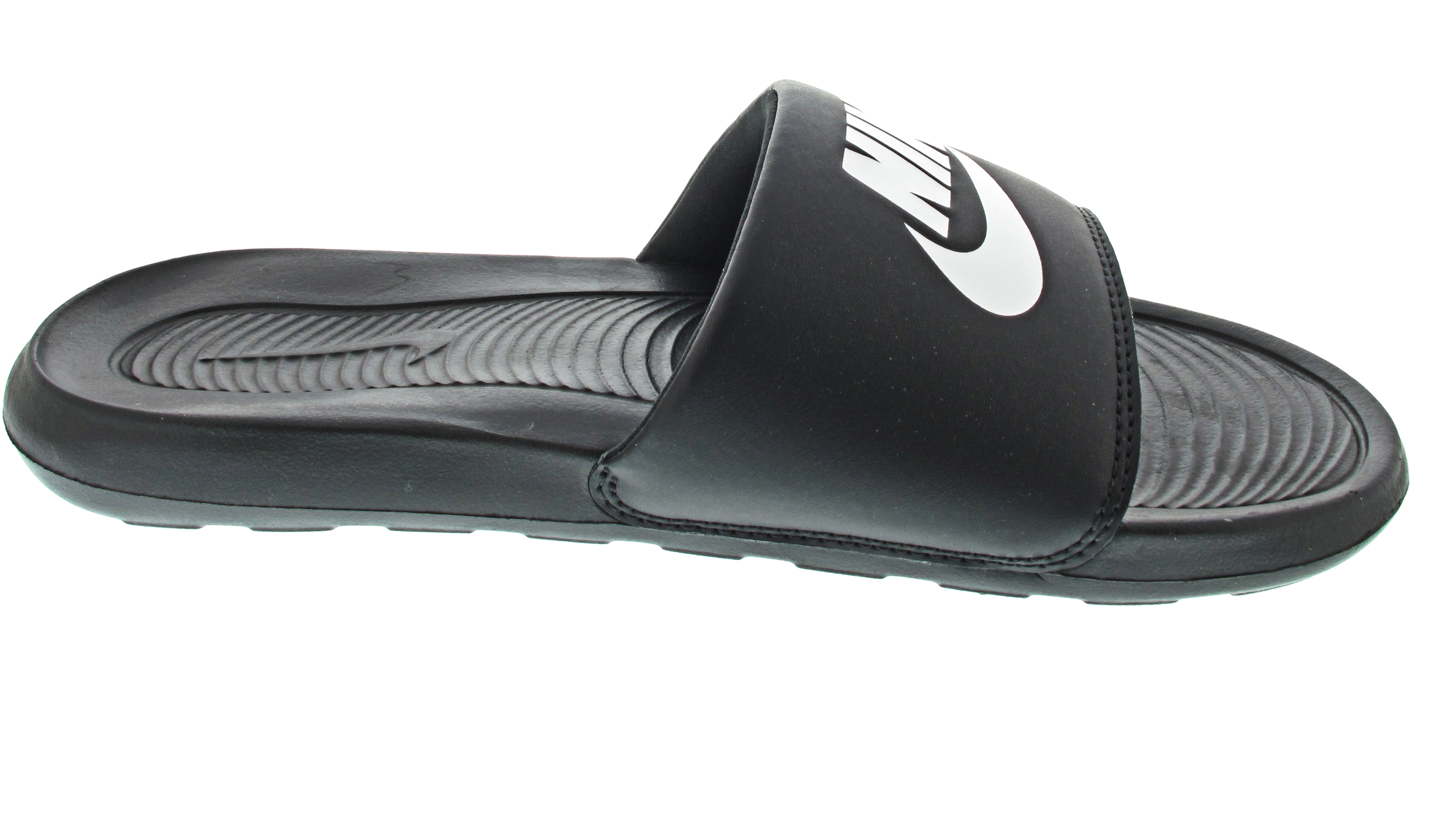 Nike Victori One