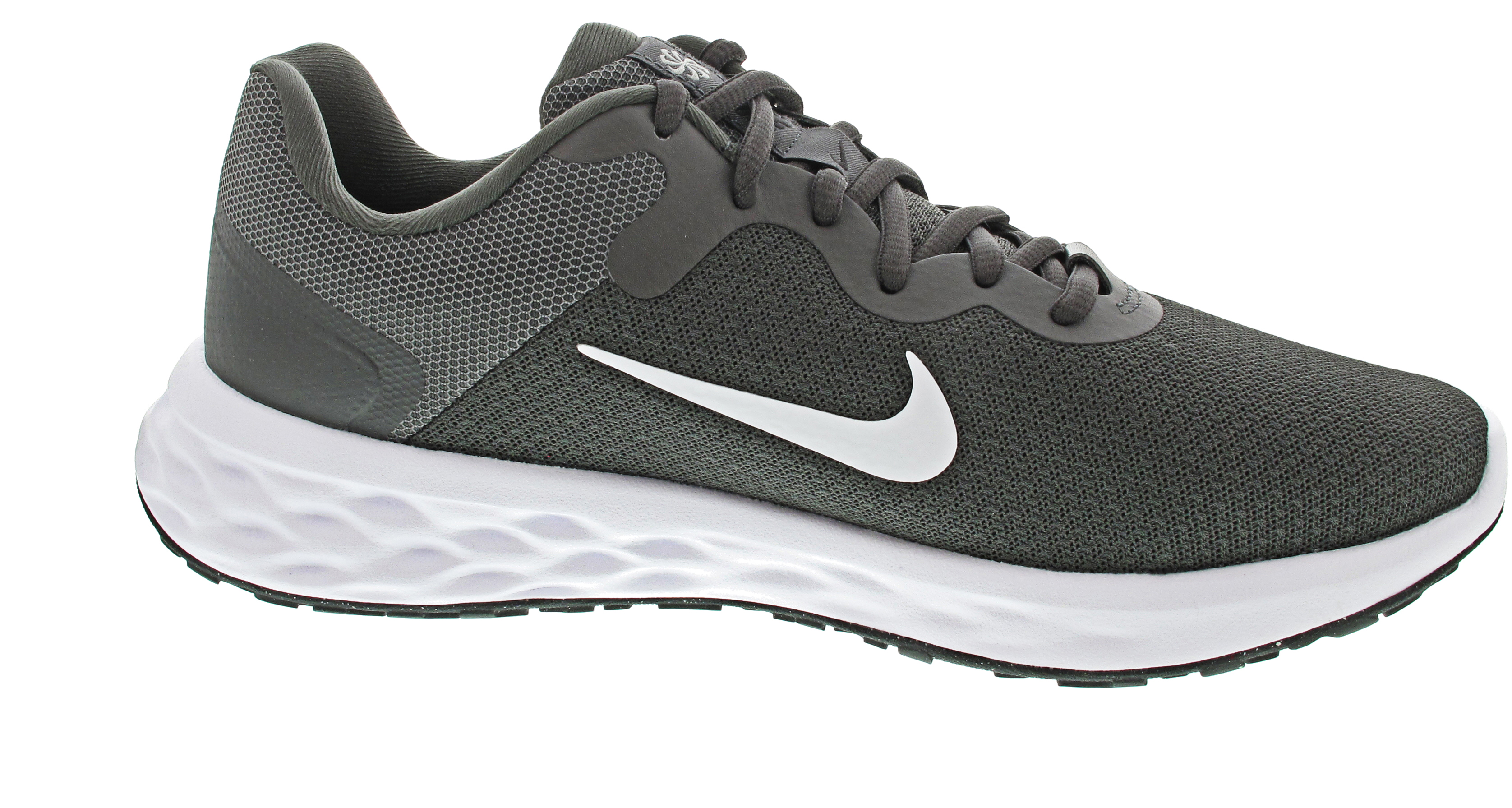 Nike Revolution 6 NN